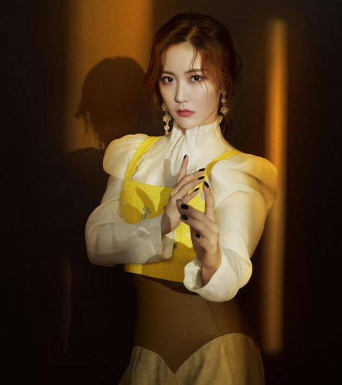 硬糖少女武术光影大片出炉,希林很有侠客风,张艺凡却凭气质取胜